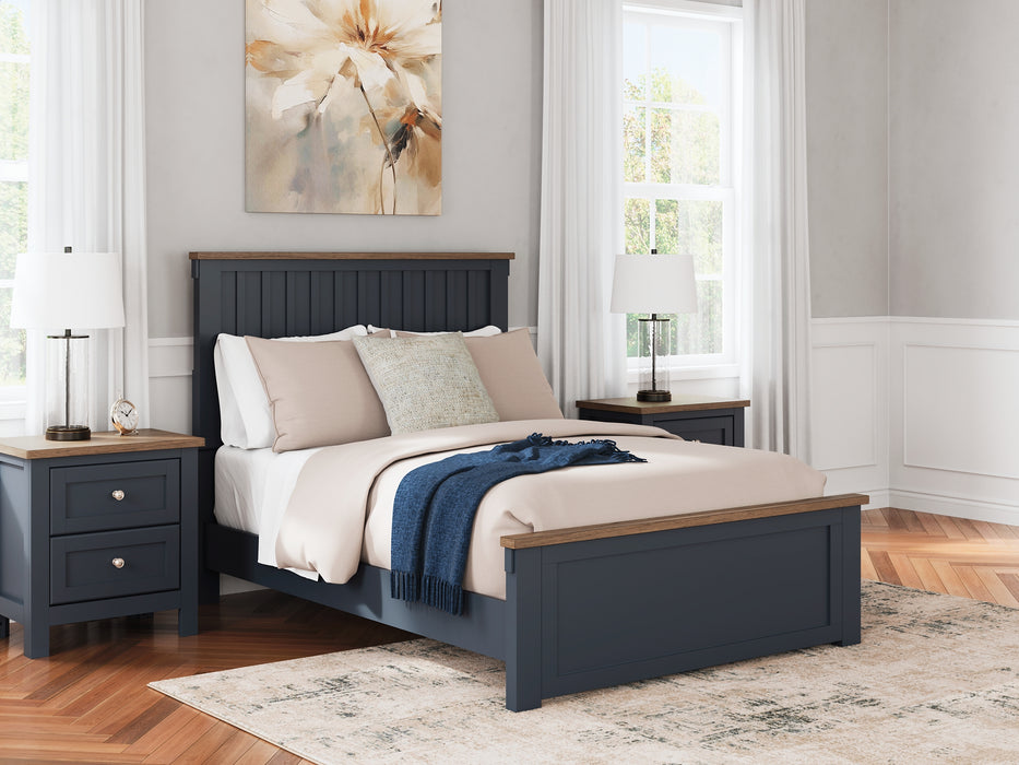 Landocken Full Panel Bed with Mirrored Dresser and Nightstand