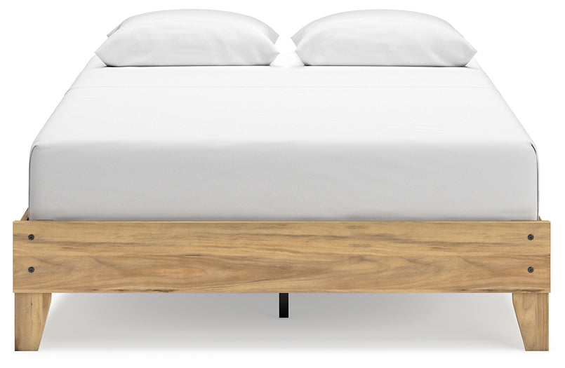 Bermacy Queen Platform Bed with Dresser