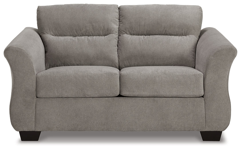 Miravel Loveseat