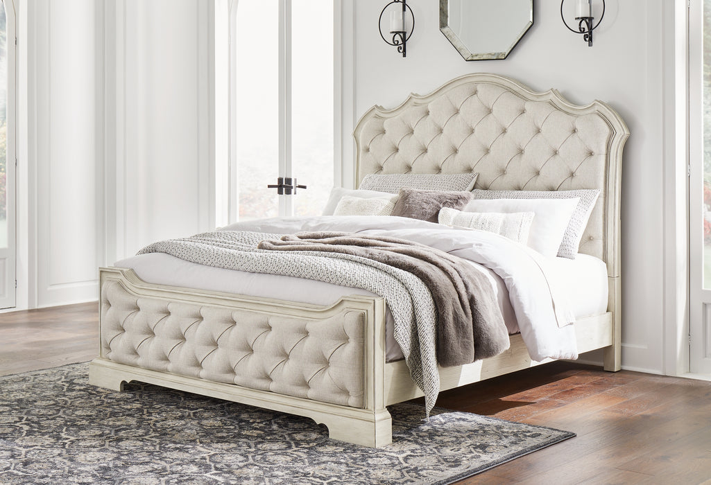 Arlendyne King Upholstered Bed with Mirrored Dresser