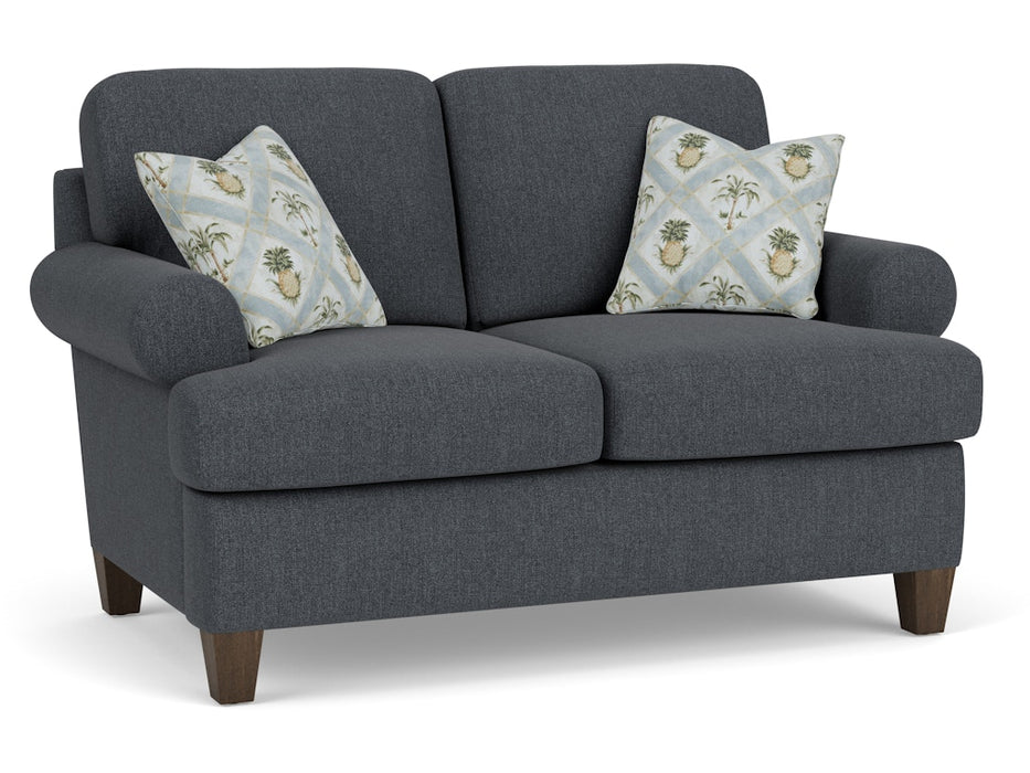 Moxy Loveseat